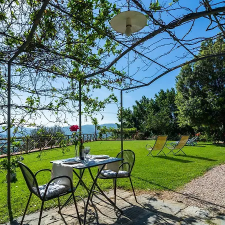 Vintage Farmhouse In With Swimming Pool * Mantignana